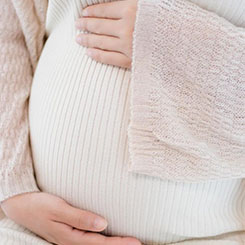 具身机器人行业一🐹直缺乏「理🚴‍♀️⏰解、沟通、交🍀互」的大脑能力🥞🚭